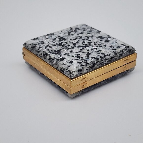 Vintage Speckled Confetti Brass & Lucite Pocket Picture Frame Brass Interior - Picture 8 of 11